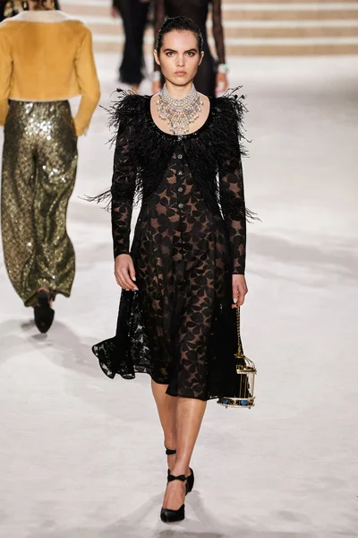 Look 57